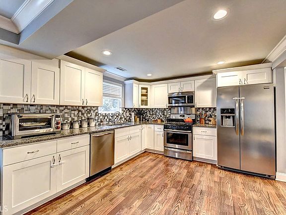 3rd image of 2431 Empire Forest Dr