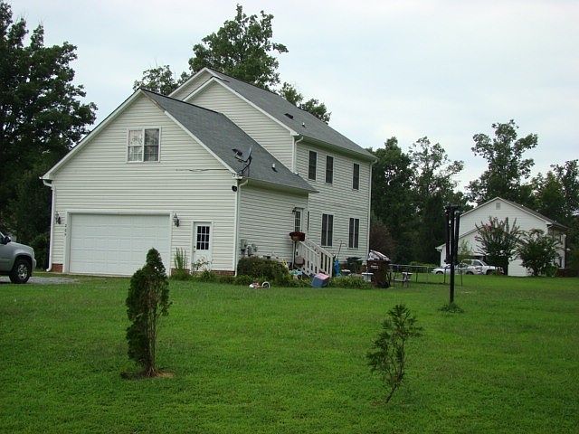 2nd image of 209 Cushman Rd