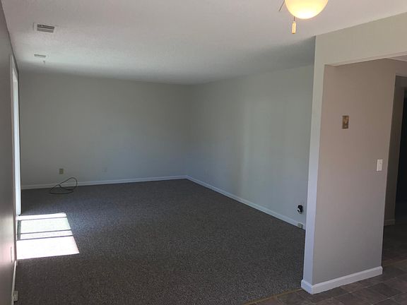 3rd image of 63 Savona St APT 1