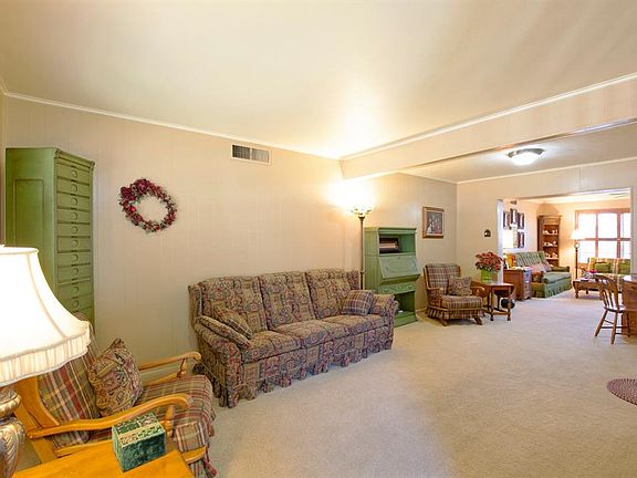 5th image of 2909 Harlan Dr