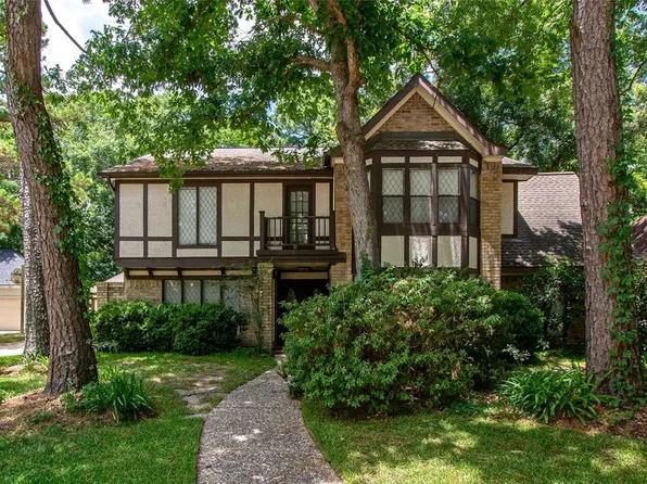 5215 Windy Lake Dr, Kingwood, TX 77345