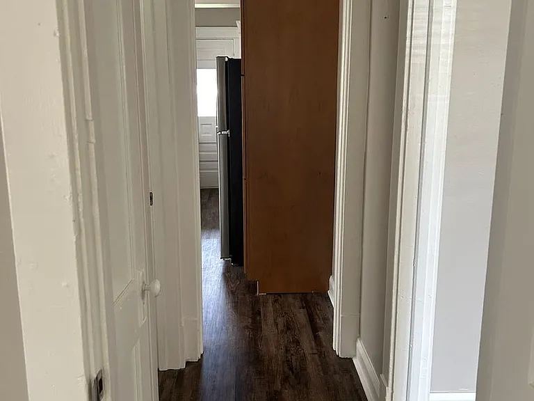 211 Carnegie Ave — Photo 8