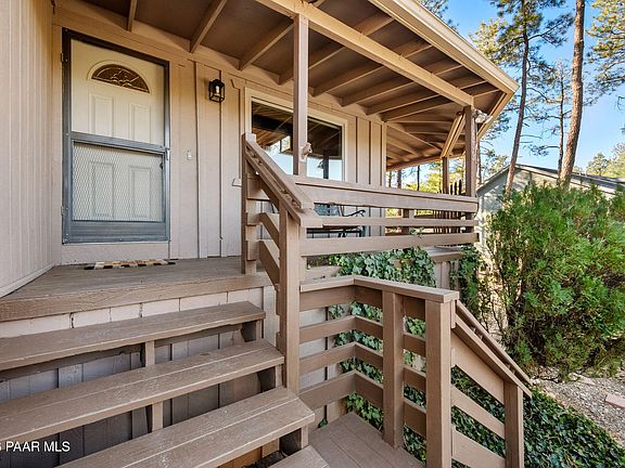 5th image of 639 Tiburon Dr