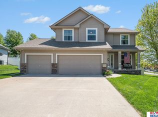 6233 S 193rd St, Omaha, NE 68135