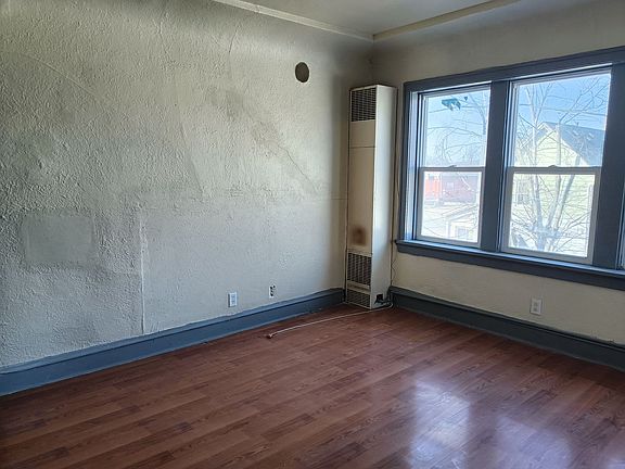 5th image of 3112 W Glendale Ave #8