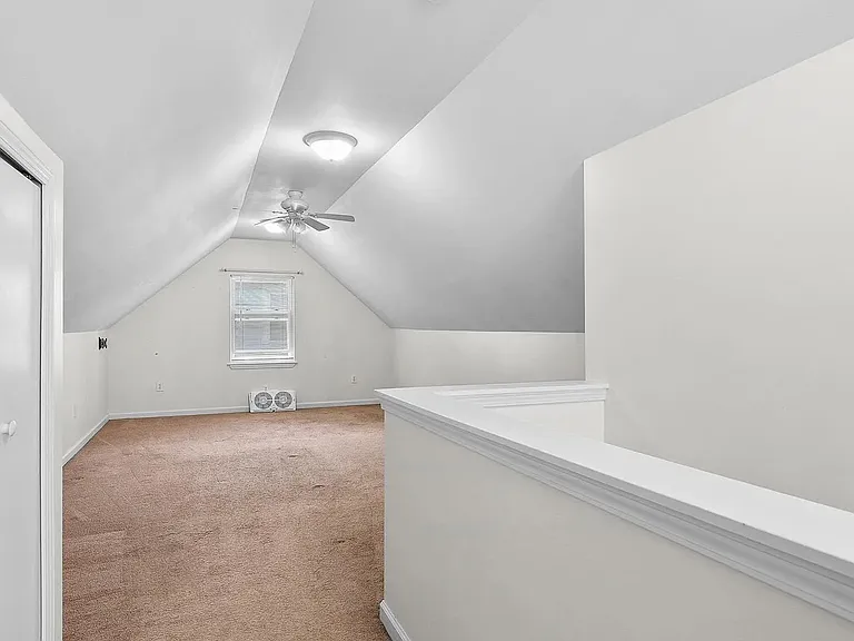 2922 Bailey Ave — Photo 18