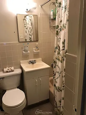 Rented by City Connections Realty | media 19