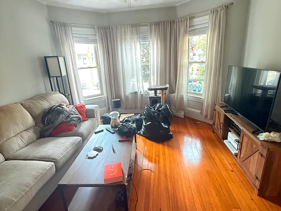 42-44 Gold Star Rd #1