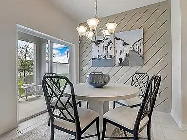 1658 Blue Lagoon Cir — Photo 11