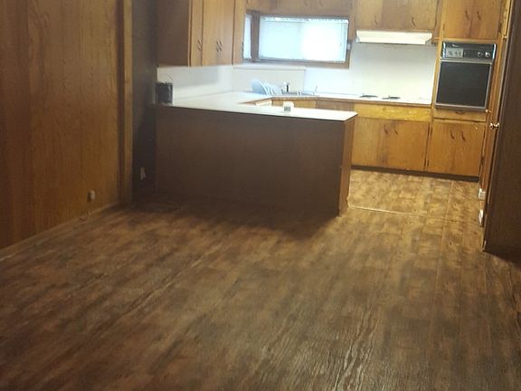 5th image of 608 S Franklin Ave