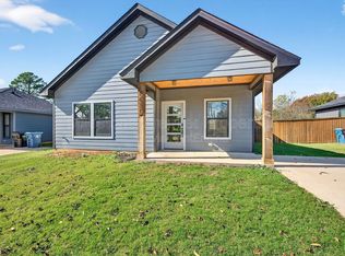1431 S 7th Ave, Denison, TX 75021