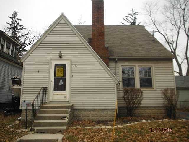 1st image of 791 Waples St