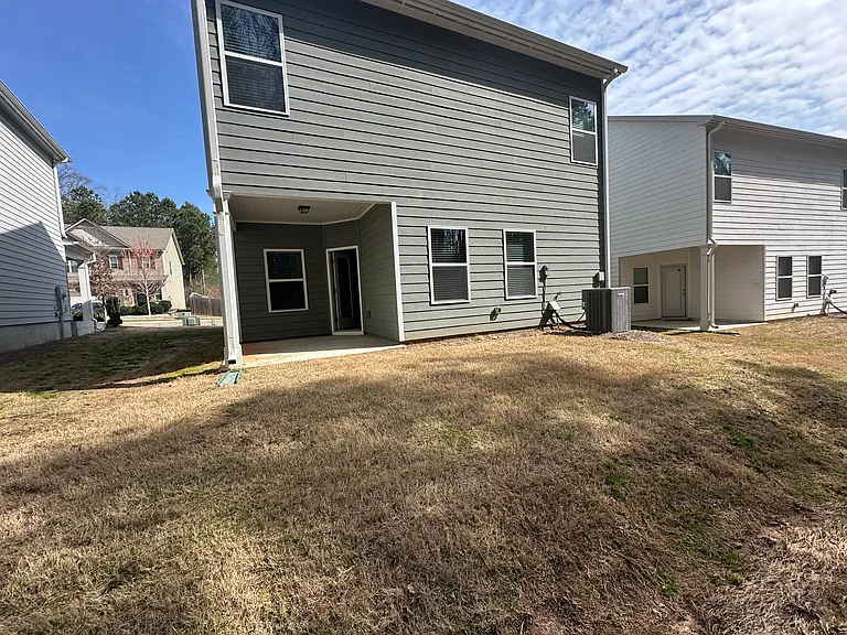 112 Bryon Ln — Photo 7