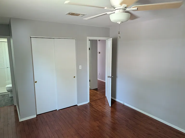 4700 Meadow Ln — Photo 7