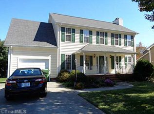 1521 Squires Ln, Kernersville, NC 27284