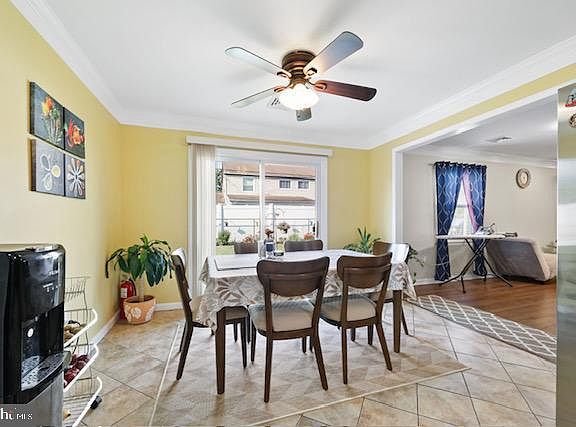 3rd image of 7 Boxwood Ln
