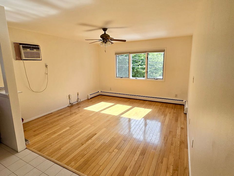 1st image of 395 Chelsea St Floor 2