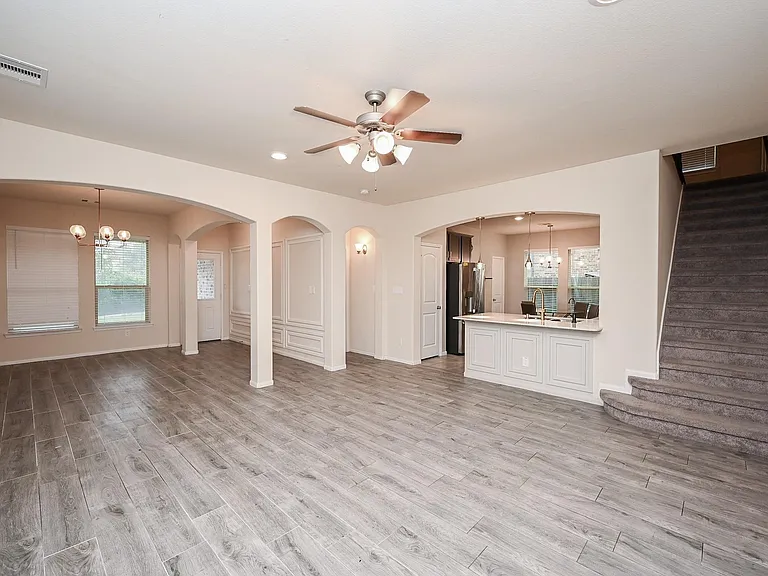 23919 Villa Lisa Dr — Photo 23