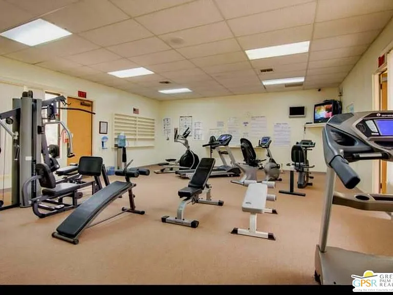 15300 Palm Dr #100 — Photo 16