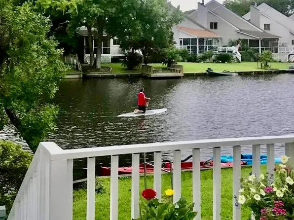 781 Lake Frances Dr, Charleston, SC 29412