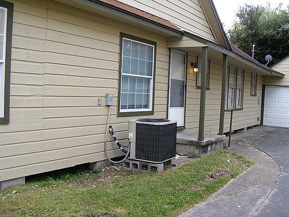 4th image of 3222 Winbern St