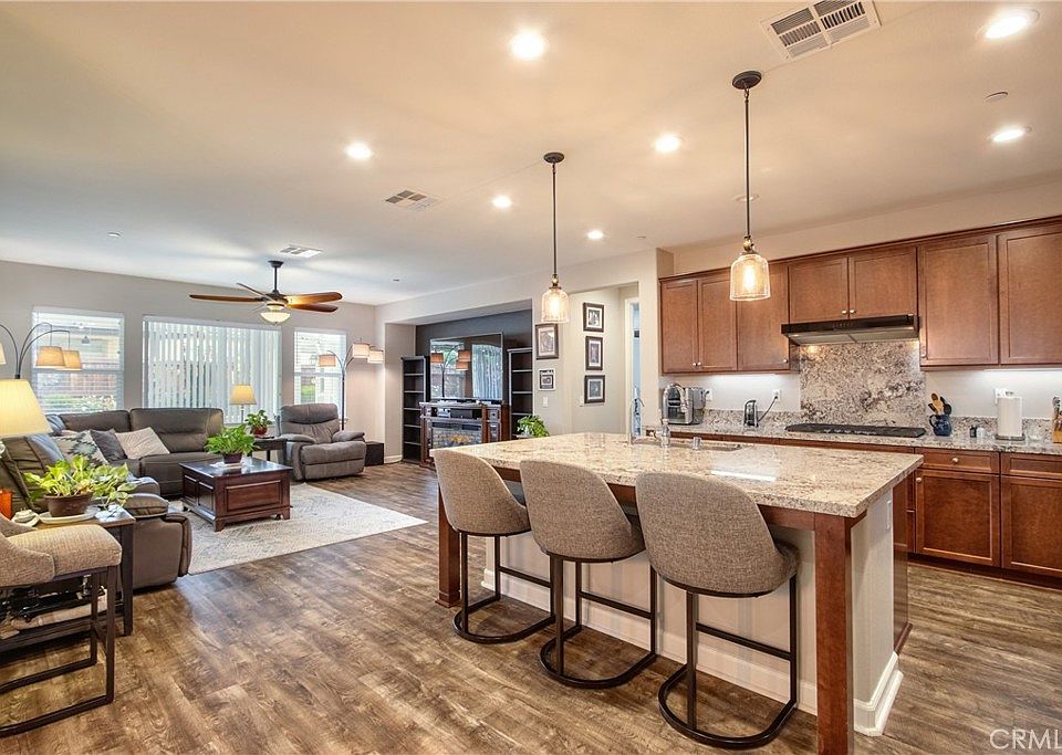 29656 Canyonlands Dr, Menifee, CA 92585 | MLS #SW26143629 | Zillow