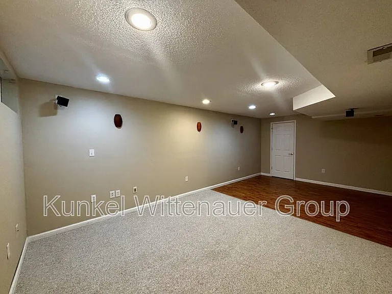720 Cedar Mill Dr — Photo 35