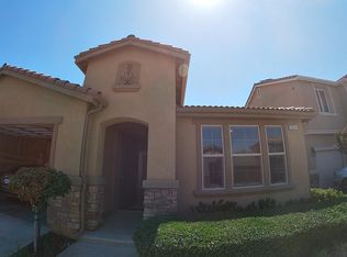 3251 Alps Ln, Clovis, CA 93619