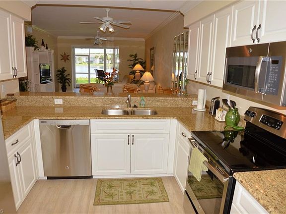 5th image of 8067 Queen Palm Ln APT 612