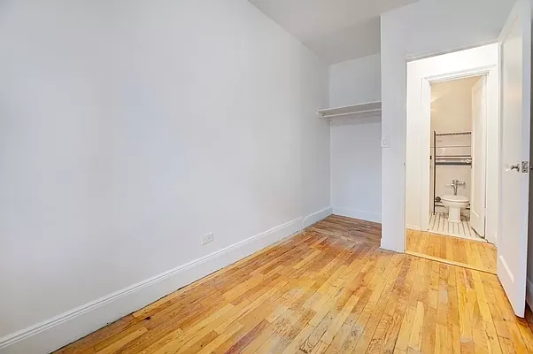 Rented by REAL New York | media 15