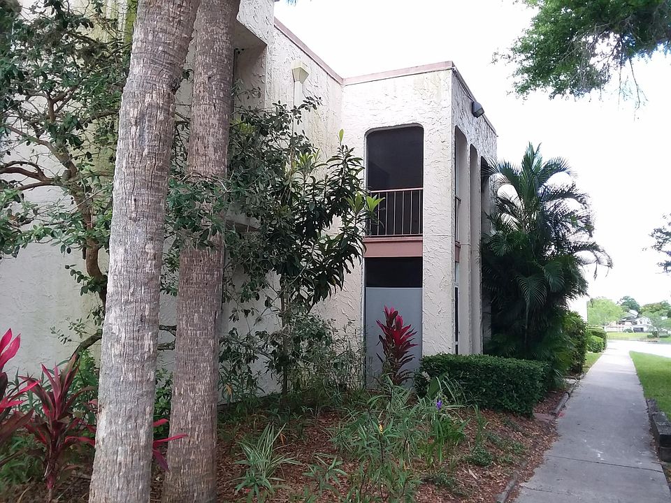 1st image of 536 Orange Dr APT 20