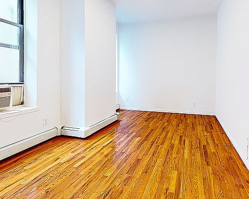 4th image of 2099 Frederick Douglass Blvd APT 5B