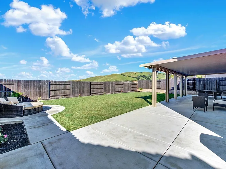 5025 Ellis Godfrey Dr — Photo 40