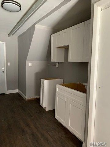 1st image of 1042 E 233rd St Floor 1