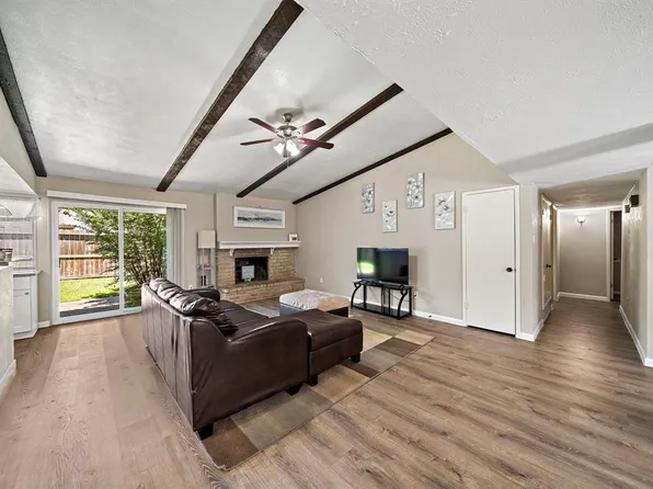 16802 Great Glen Drive, Houston, TX 77084