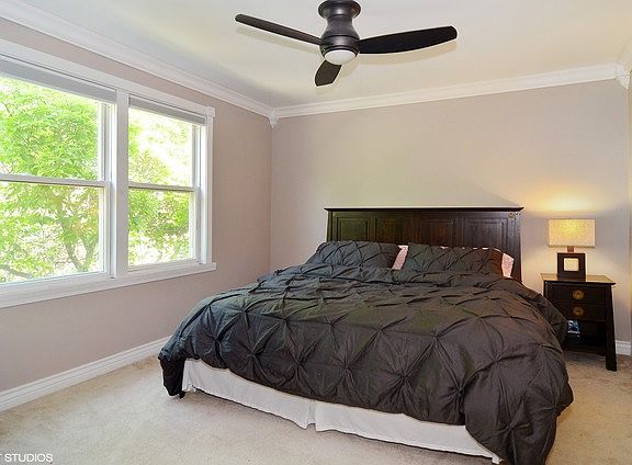 4th image of 5009 N. Kolmar Ave.