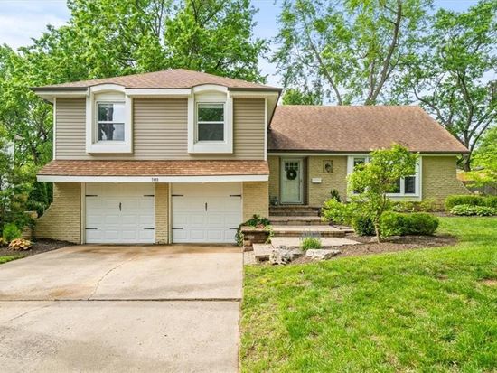 7409 W 99th St, Overland Park, KS 66212