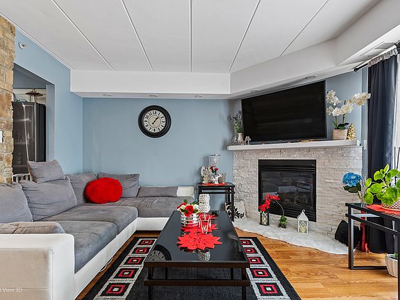 3rd image of 7808 Amelia Ct APT 2B