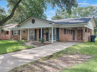225 Brenda Dr, Shreveport, LA 71115