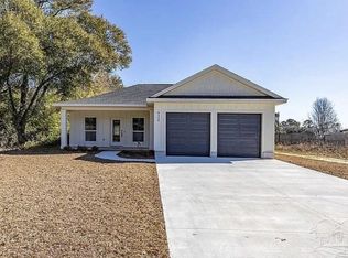 8338 Raleigh Cir, Pensacola, FL 32534