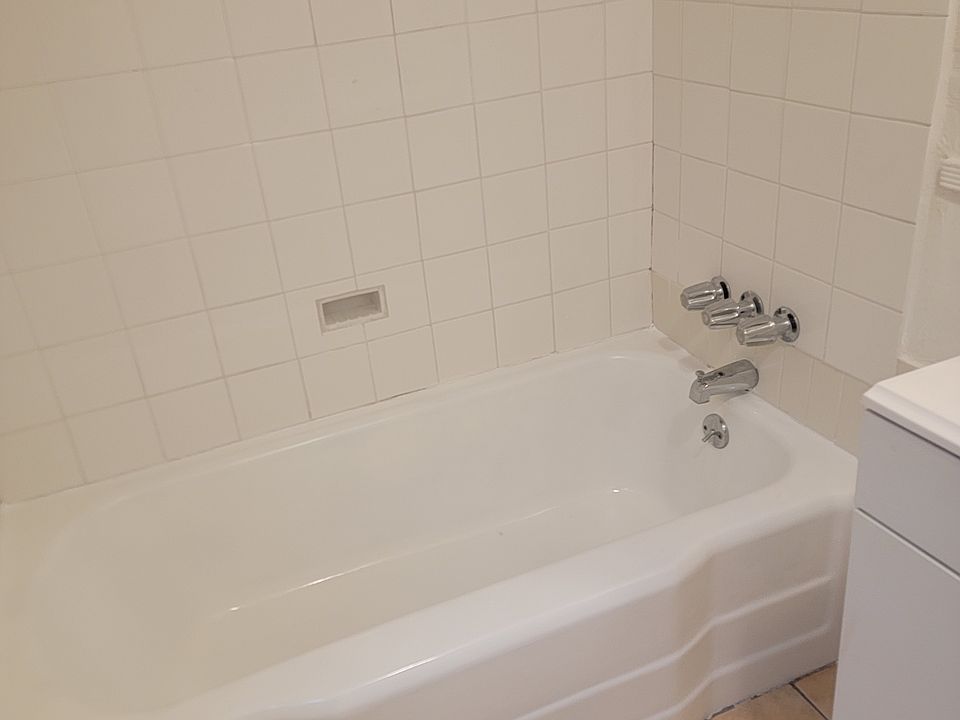 2nd image of 9245 Mission Blvd