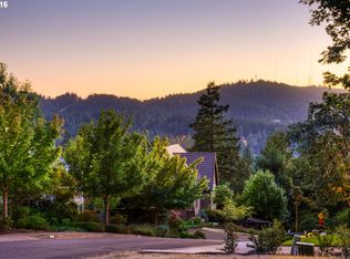 E 43rd Ave, Eugene, OR 97405