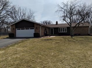 5 Koloff Ct, Woodridge, IL 60517