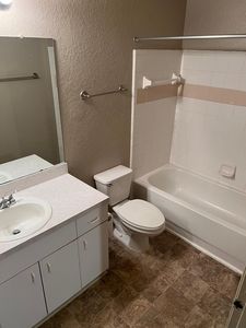 17114 Carrington Park Dr APT 214, Tampa, FL, 33647