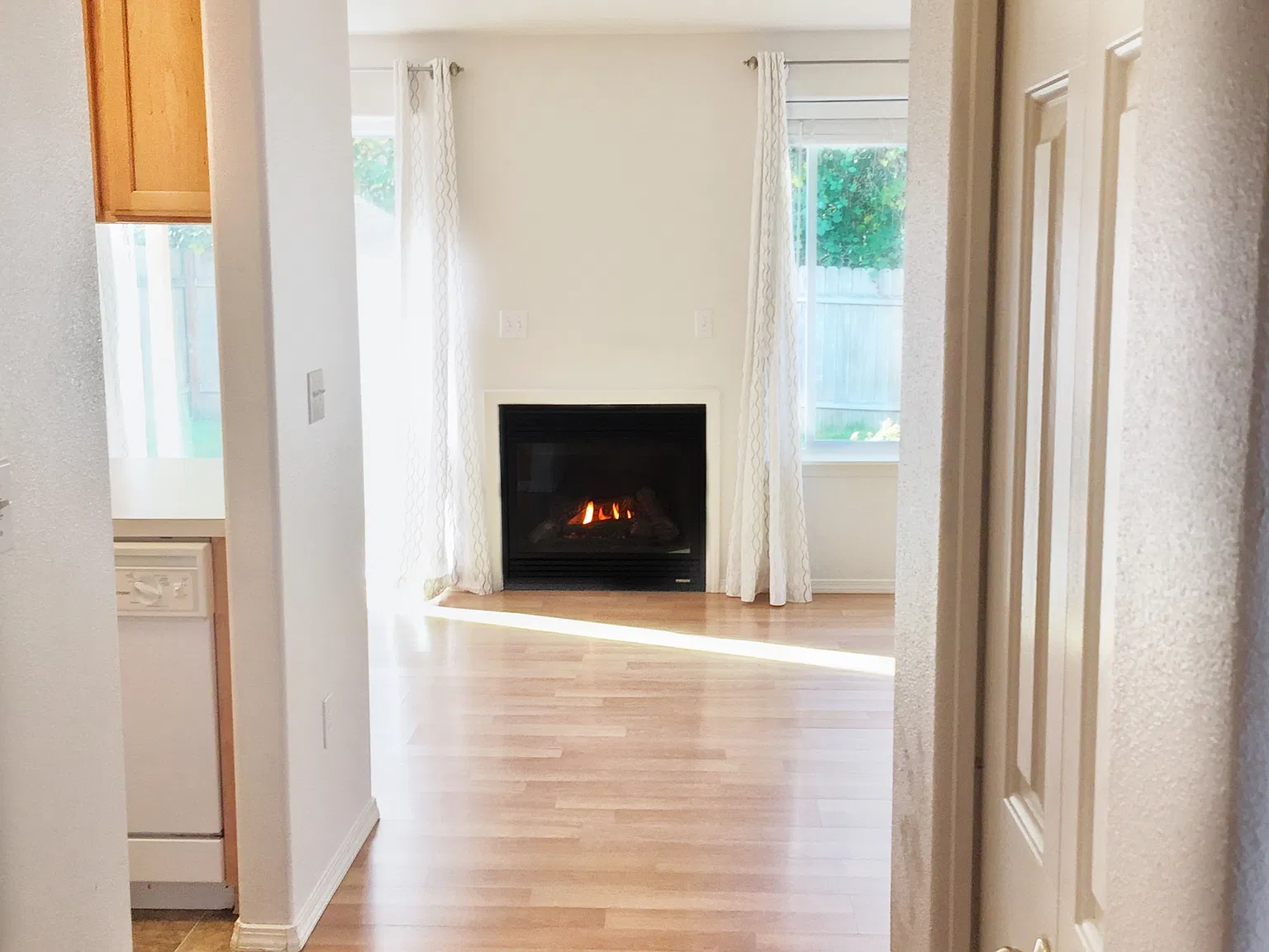 Falcon Loop, Independence — Photo 4