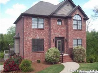 172 Chinaberry Ln, Maylene, AL 35114