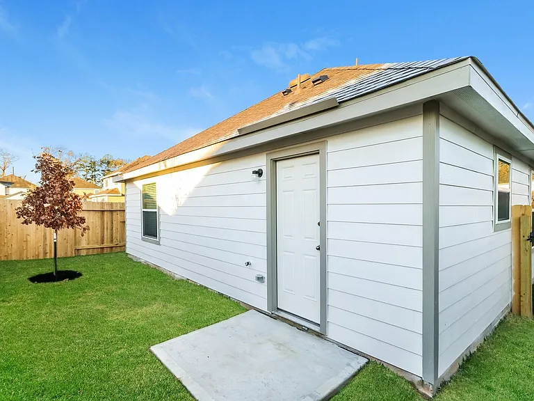 2134 Middle Ridge Dr — Photo 5