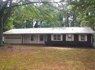 4010 Manor House Dr, Marietta, GA 30062