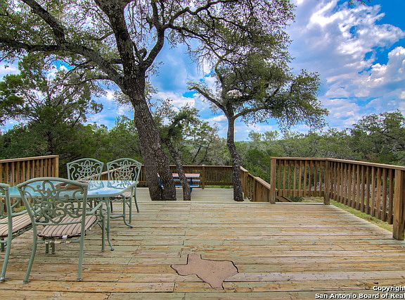 4987 LAURIE MICHELLE RD, San Antonio, TX 78261 | MLS #1727261 | Zillow