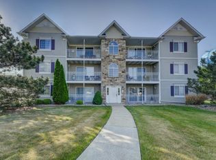 2342 Terrace Dr UNIT 3-A, Highland, IN 46322
